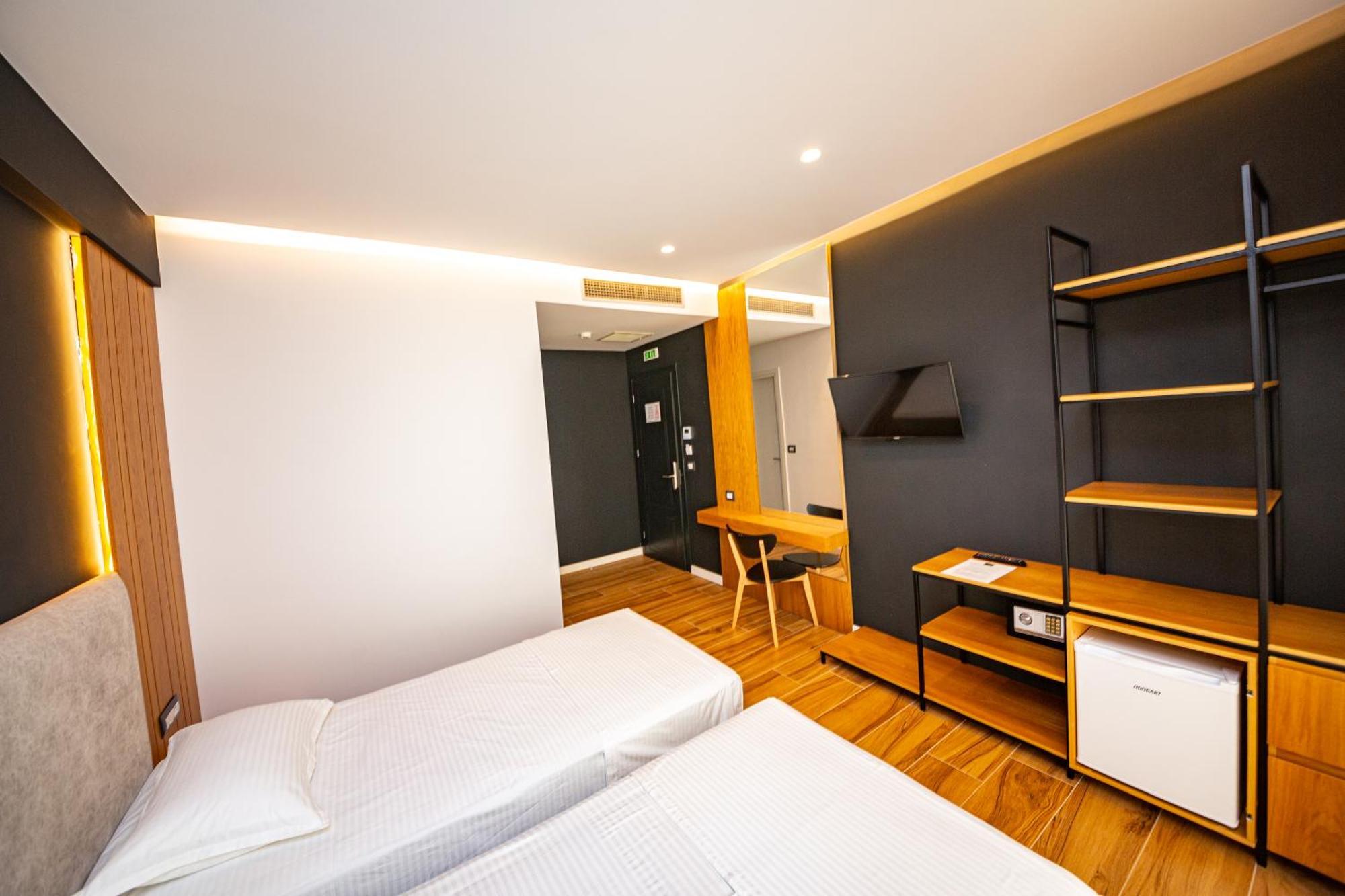 Adani Ksamil Habitación foto
